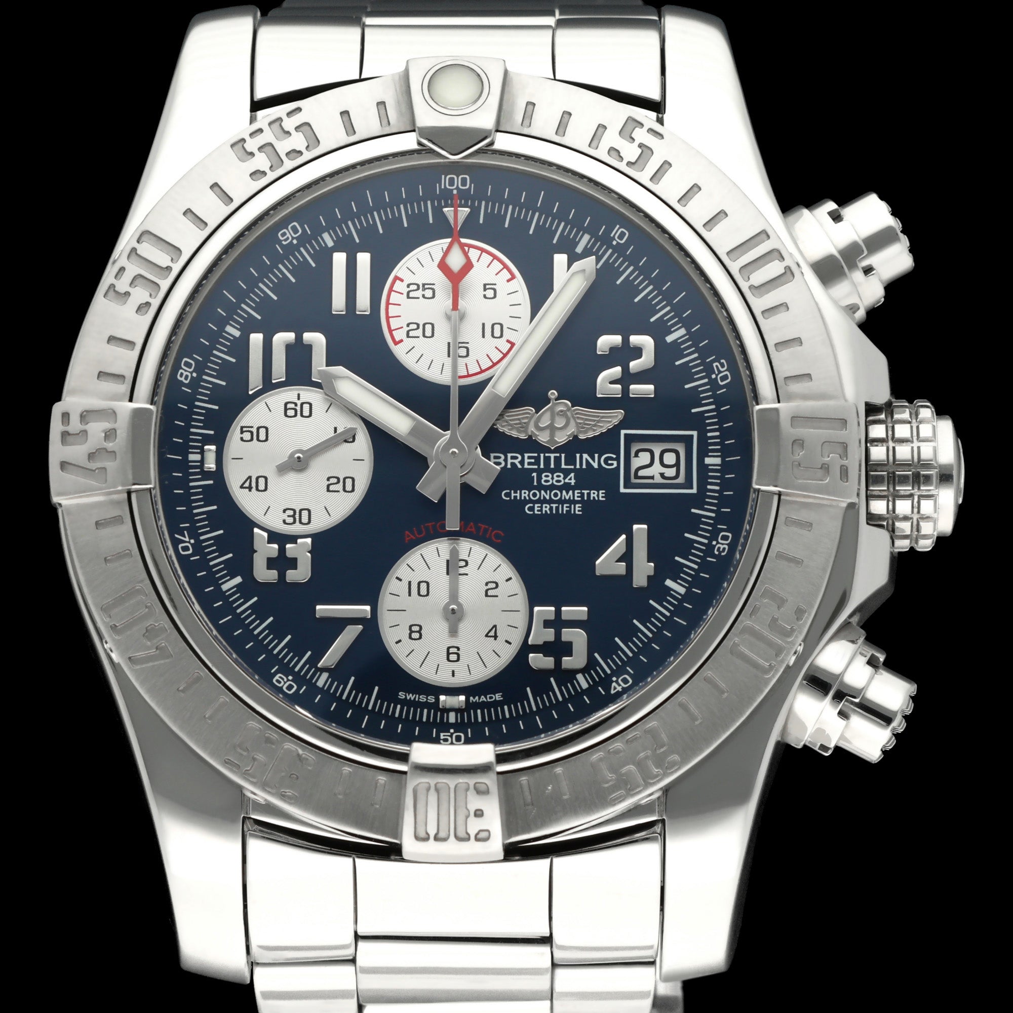 Breitling Avenger II A13381