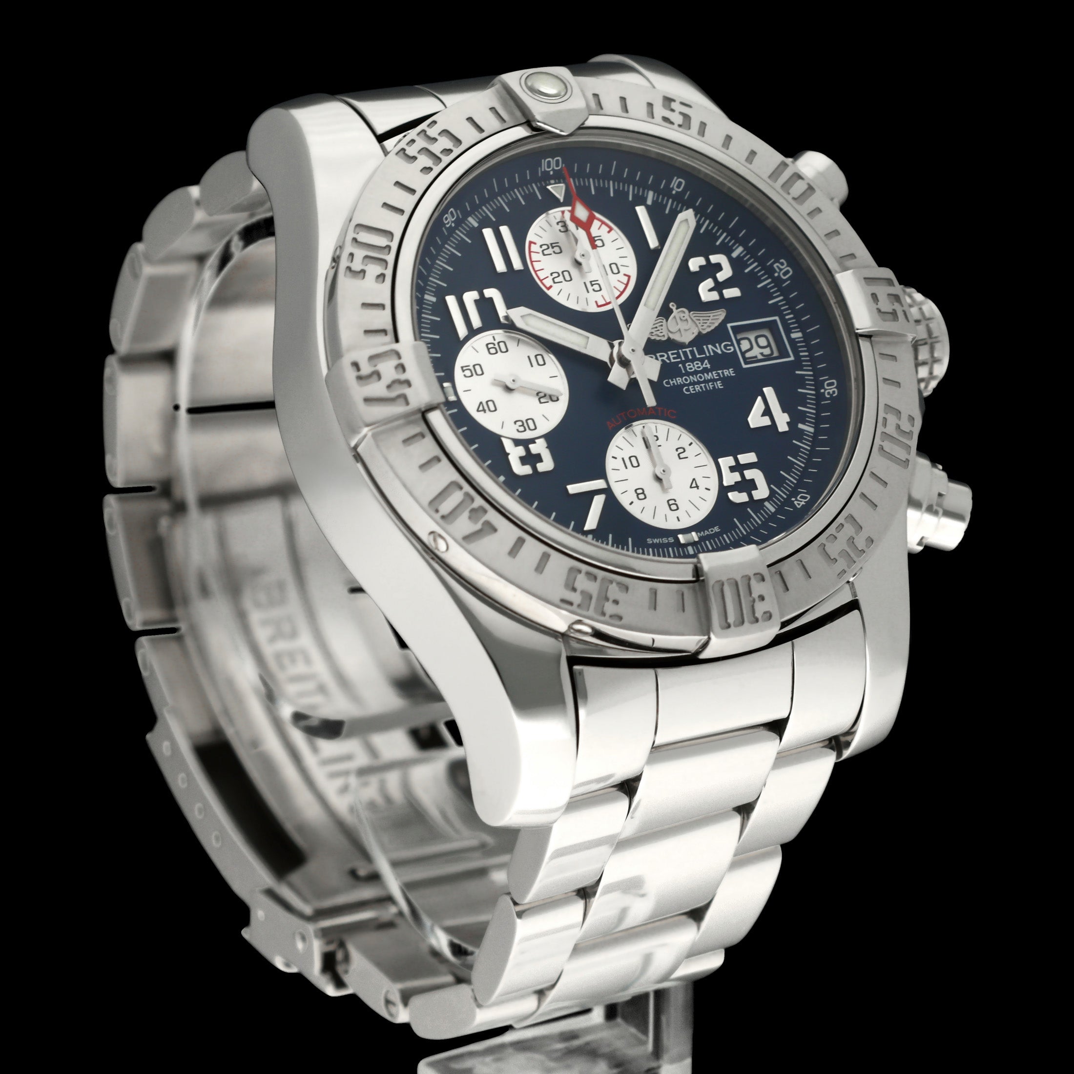 Breitling Avenger II A13381