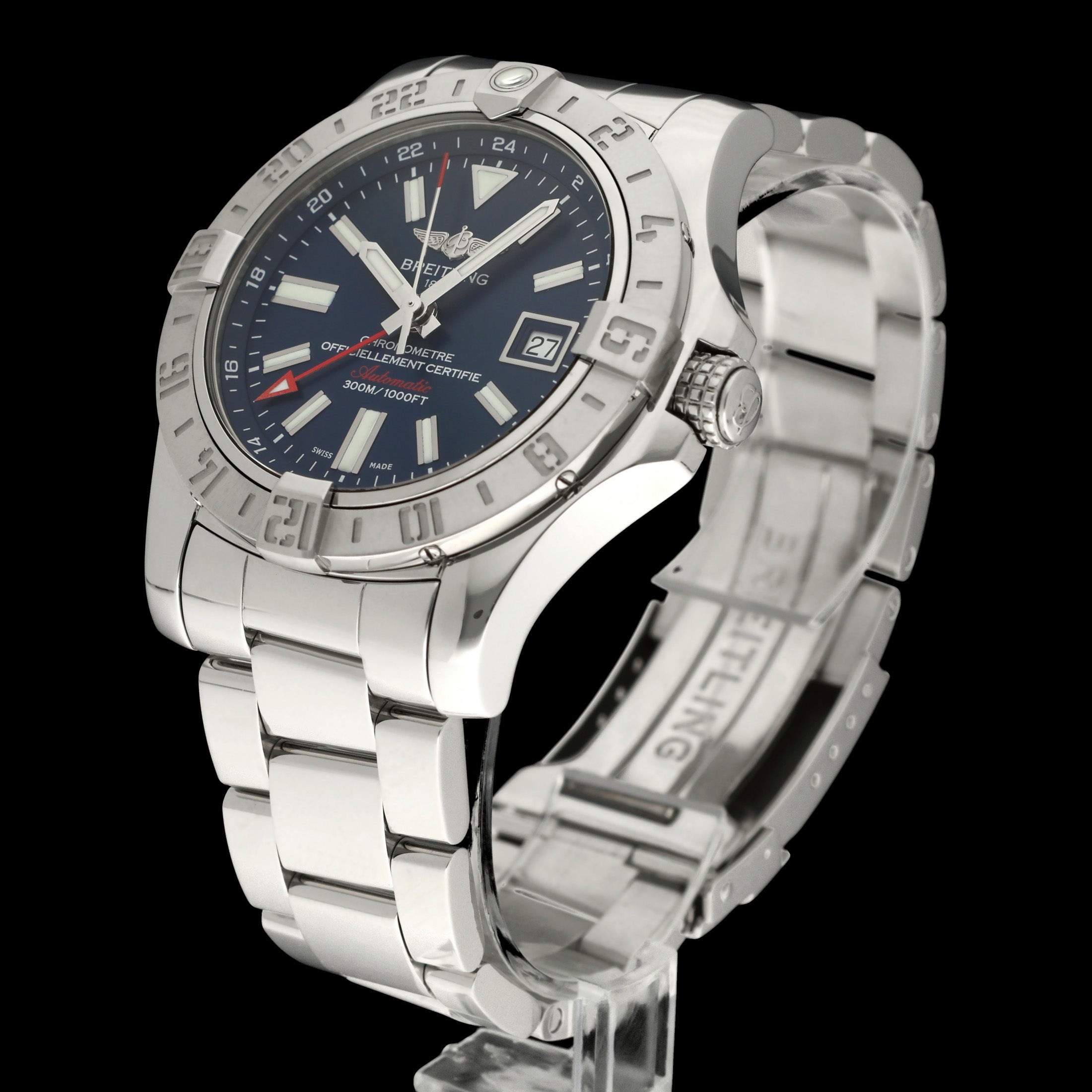 Breitling Avenger II A32390
