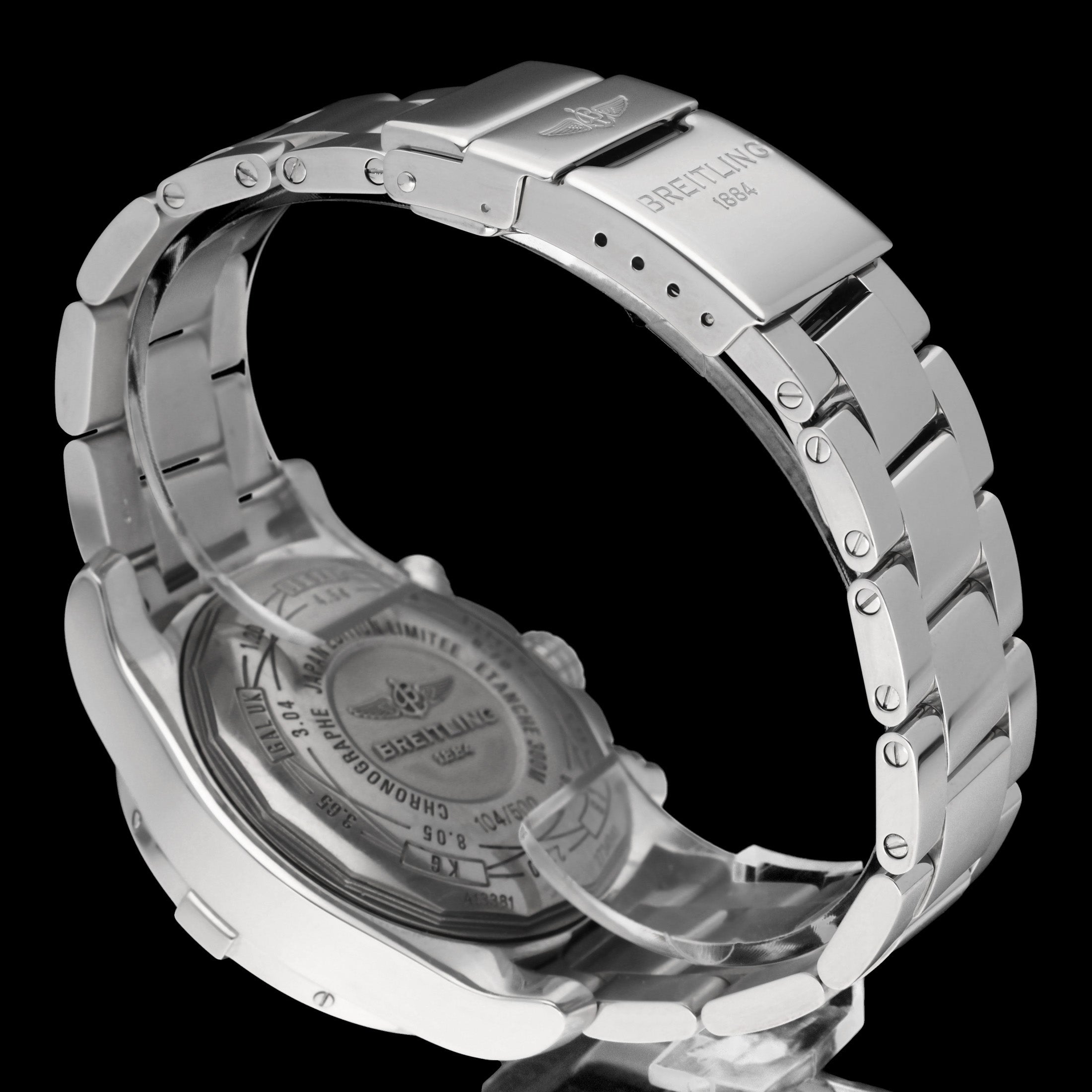 Breitling Avenger II A13381