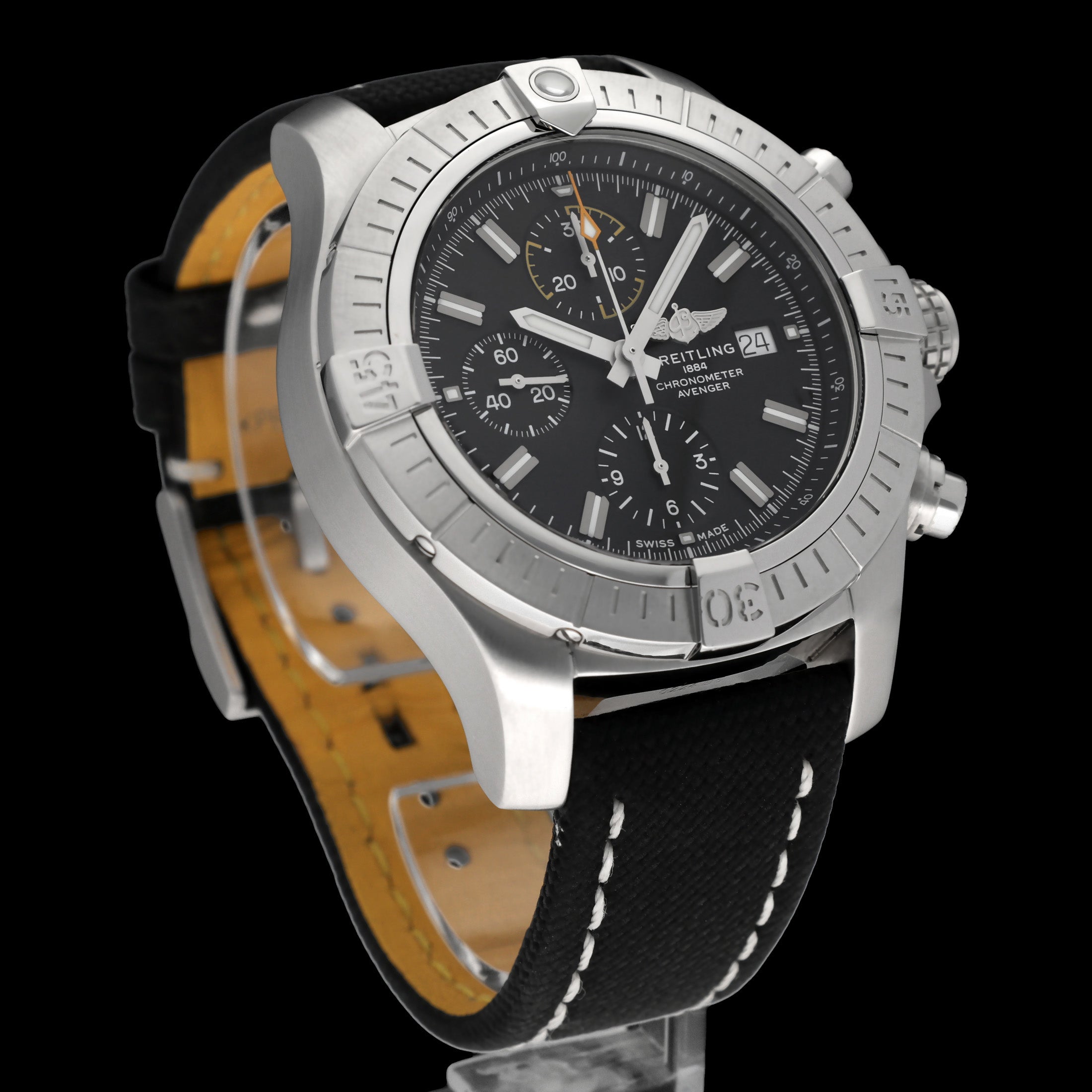 Breitling Avenger A13317