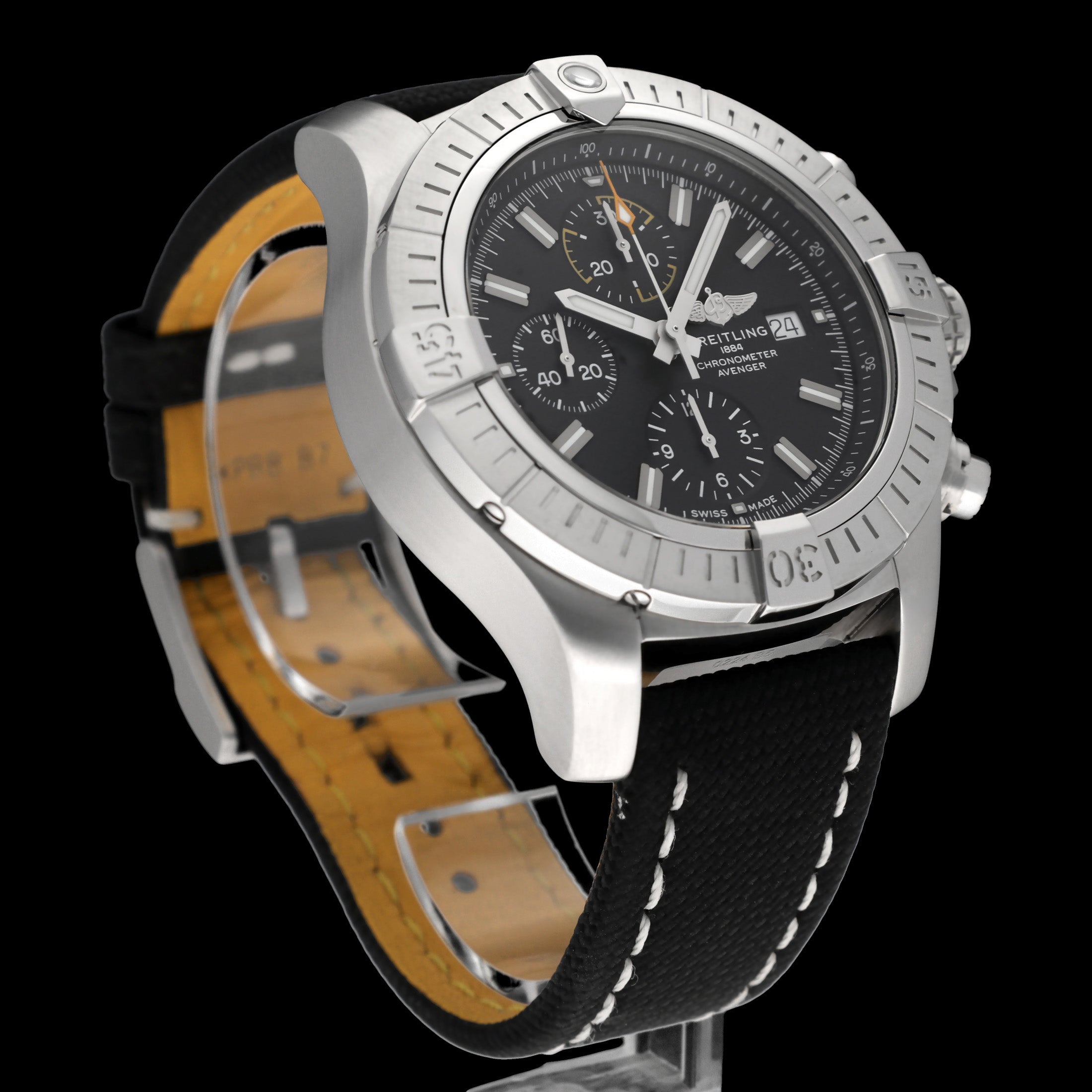 Breitling Avenger A13317