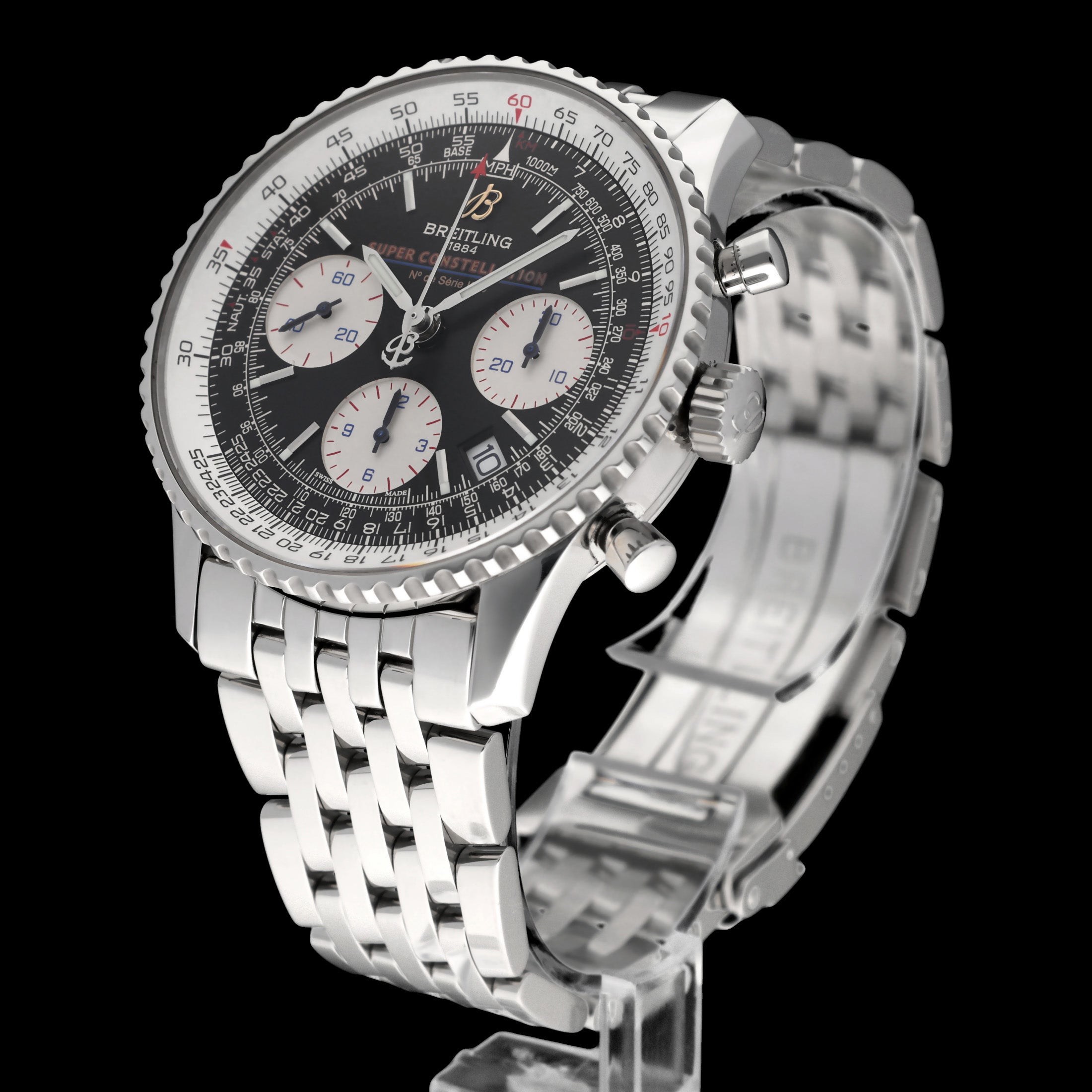 Breitling Navitimer A23322 ( Super Constellation)