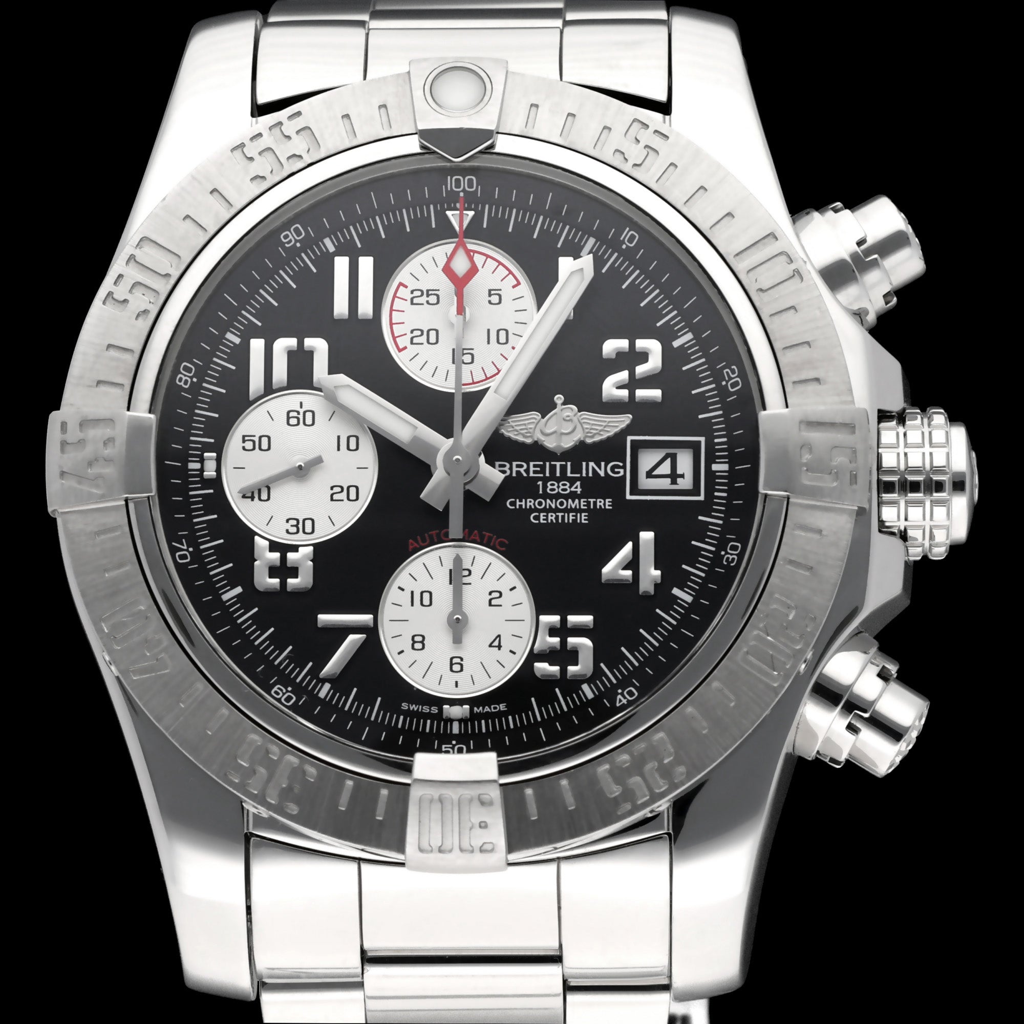 Breitling Avenger II A13381