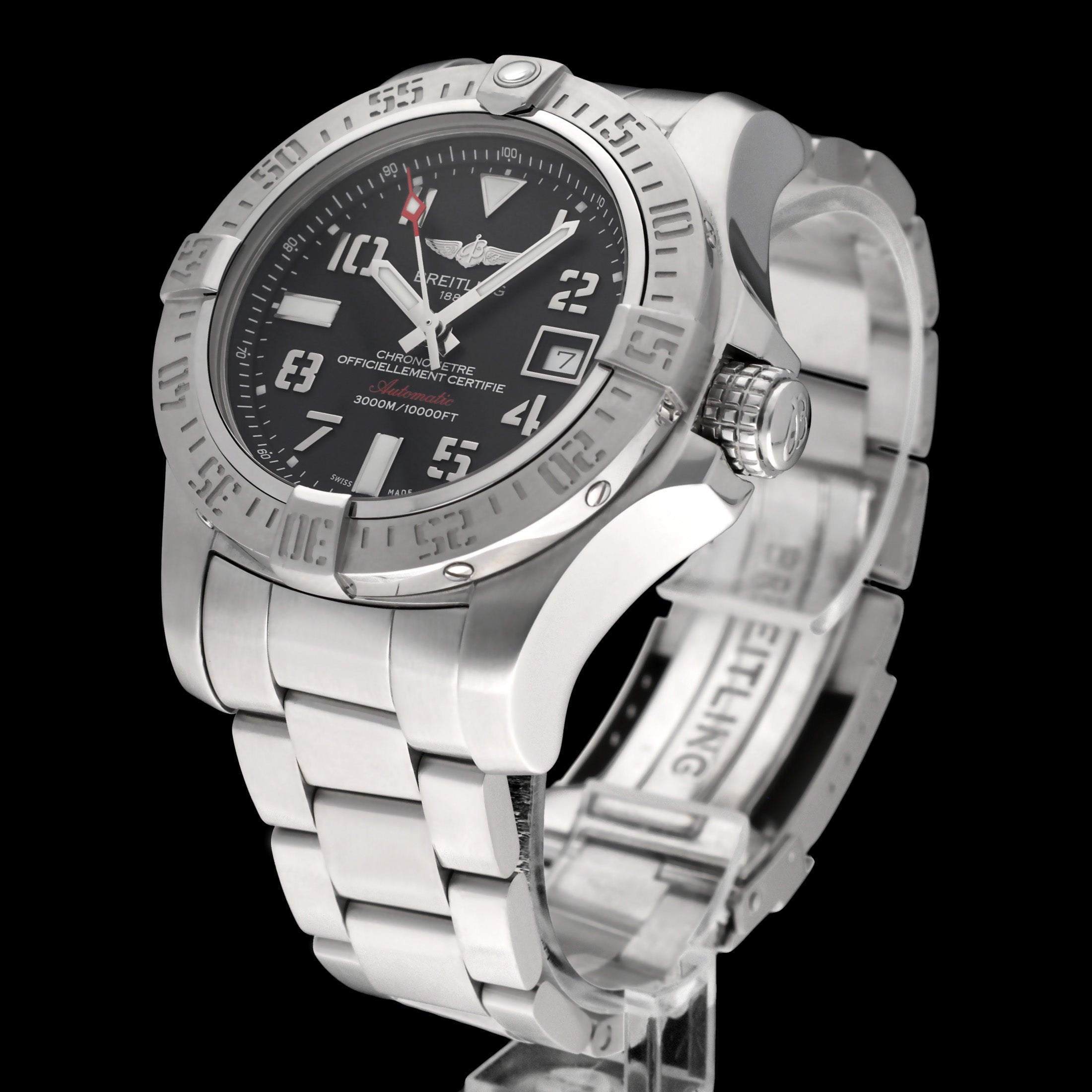 Breitling Avenger II A17331