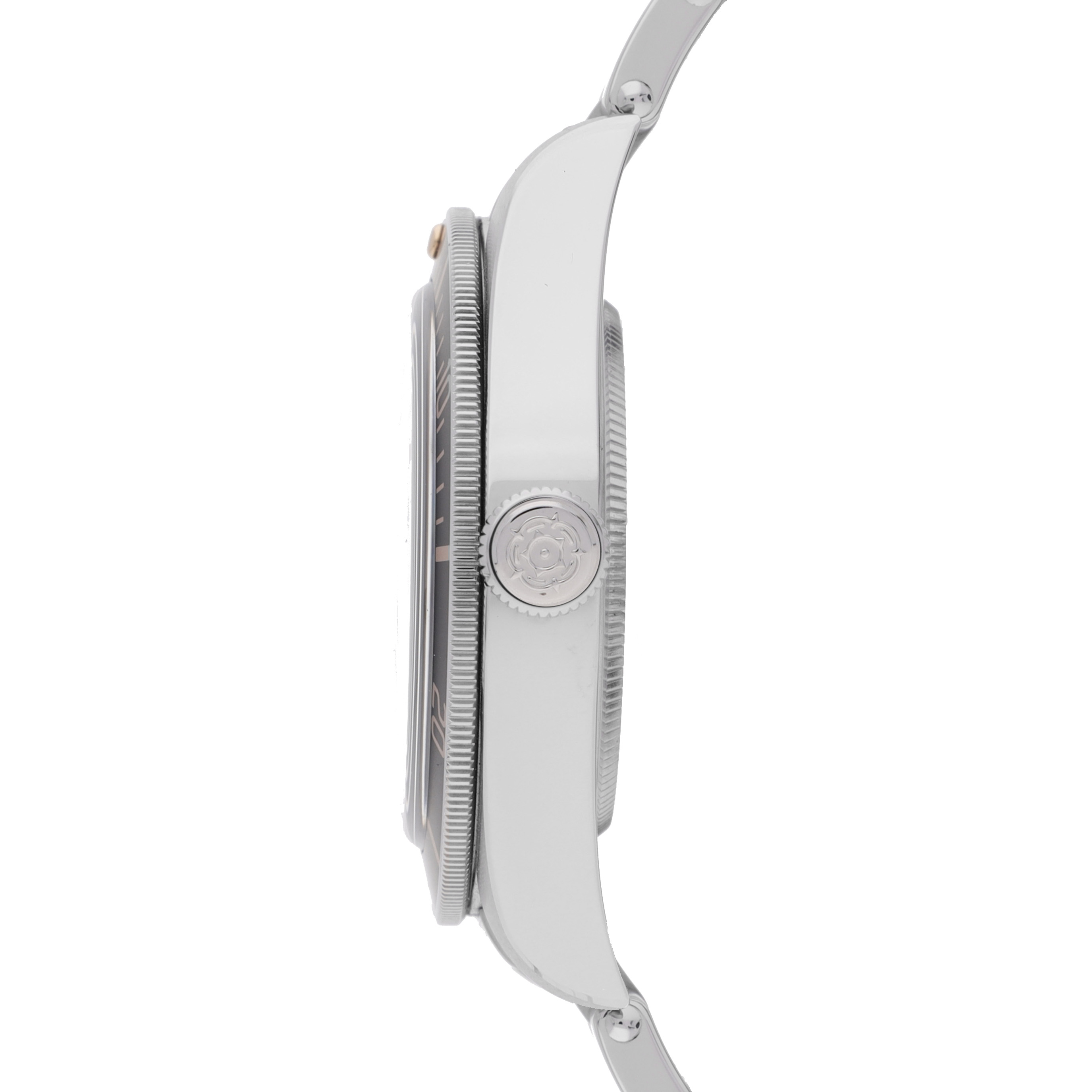 Tudor Black Bay 79030N