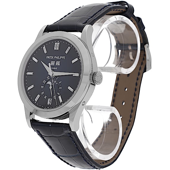 Patek Philippe Annual Calendar 5396G-017 Patek Philippe Annual Calendar 5396G-017