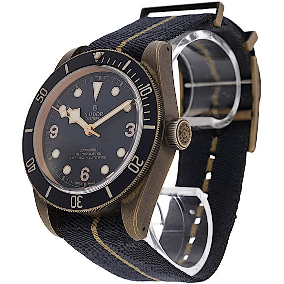 Tudor Black Bay 79250BB Tudor Black Bay 79250BB