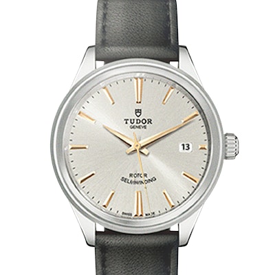 Tudor Style - 12500
