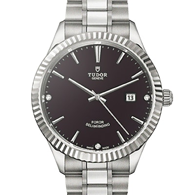 Tudor Style - 12710