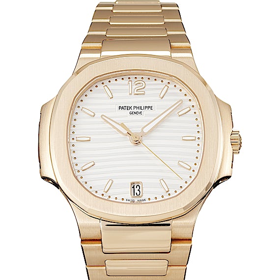 Patek Philippe Nautilus 7118/1R-001 Patek Philippe Nautilus 7118/1R-001