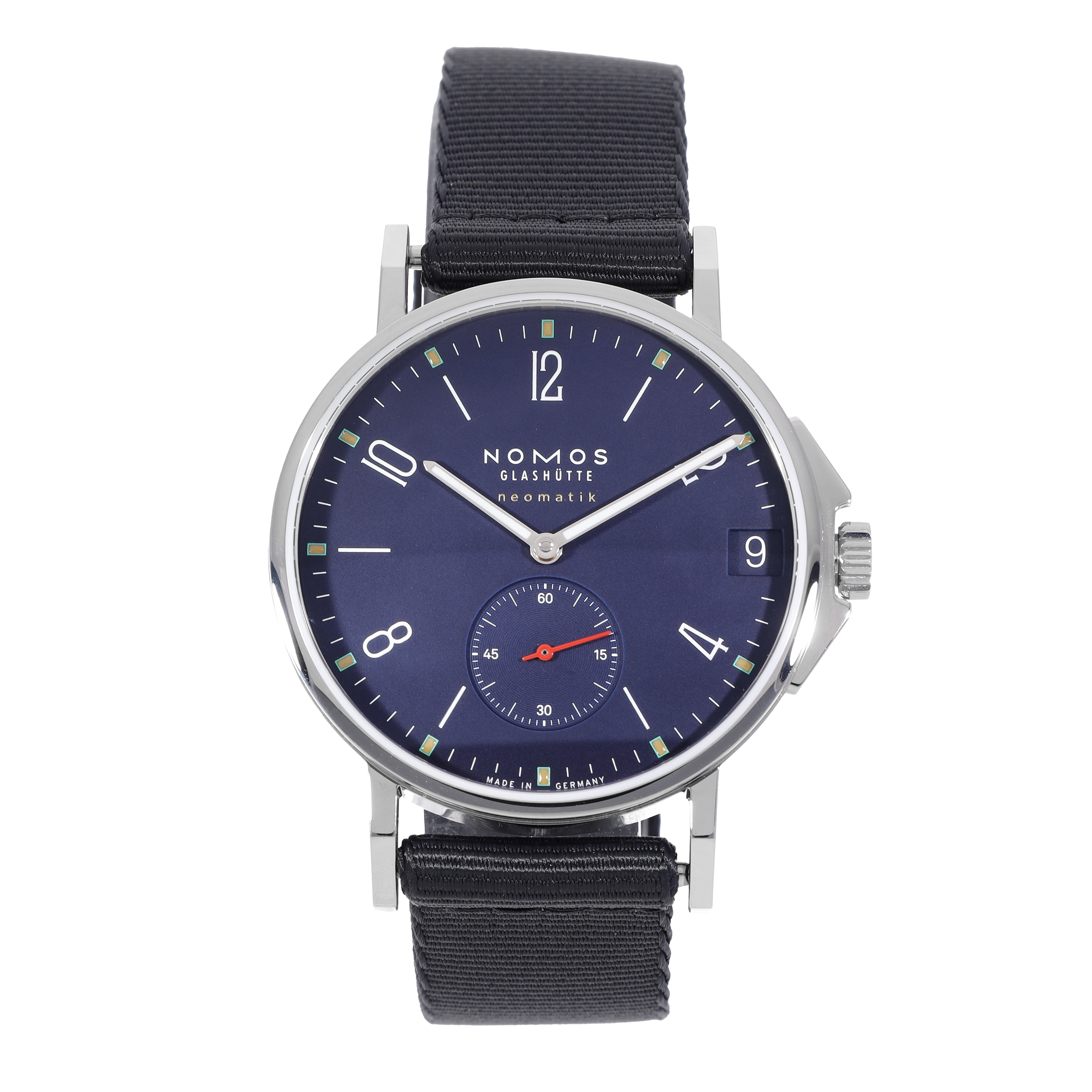 Nomos Ahoi 528