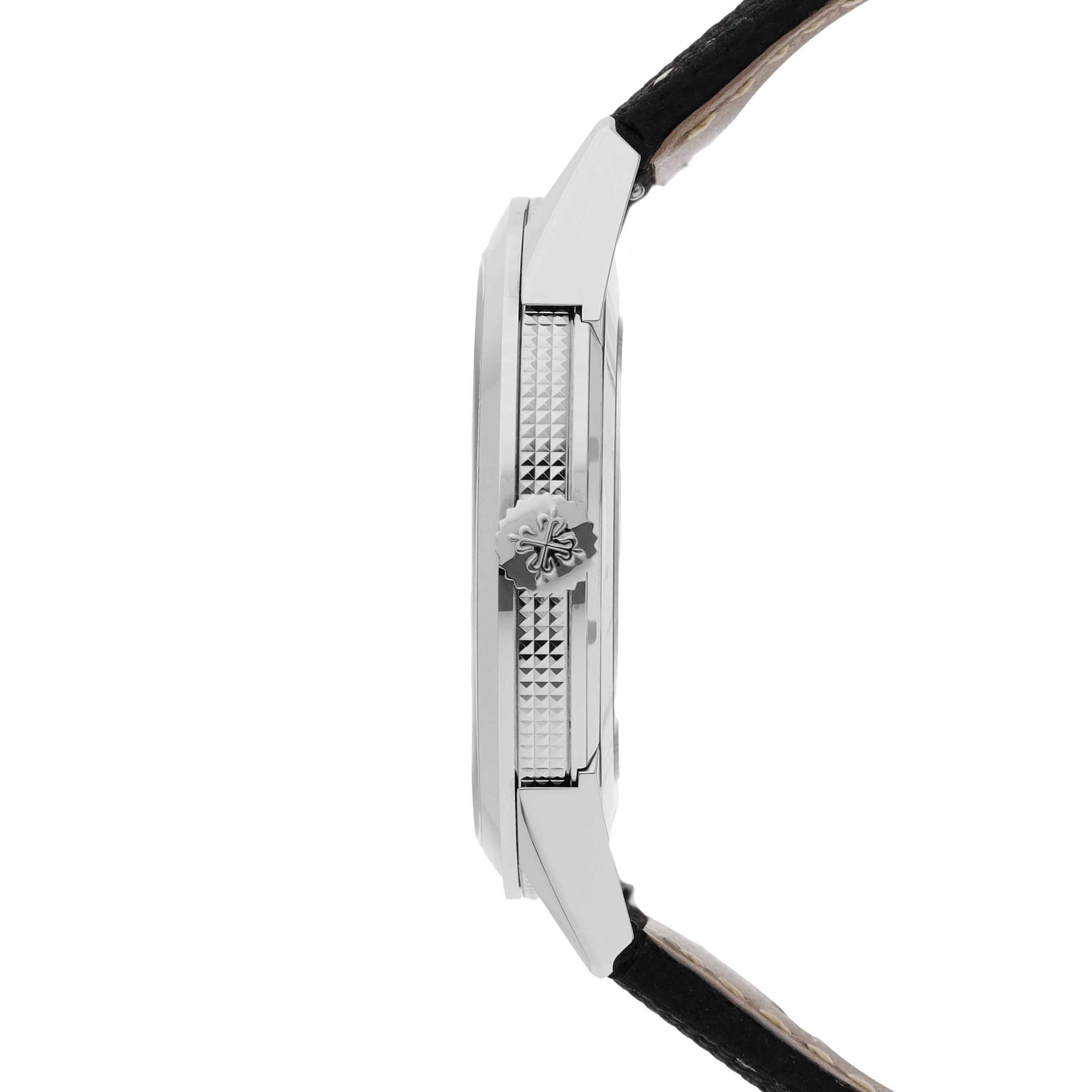 Patek Philippe Calatrava 5226G-001