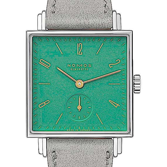 Nomos Tetra 489  Nomos Tetra 489