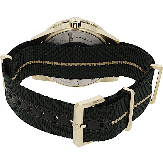 Rado Captain Cook R32504317  Rado Captain Cook R32504317