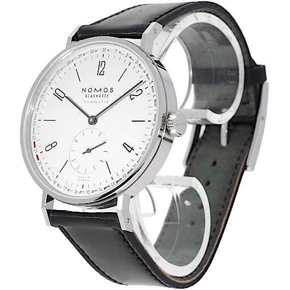 Nomos Tangente 180 Nomos Tangente 180
