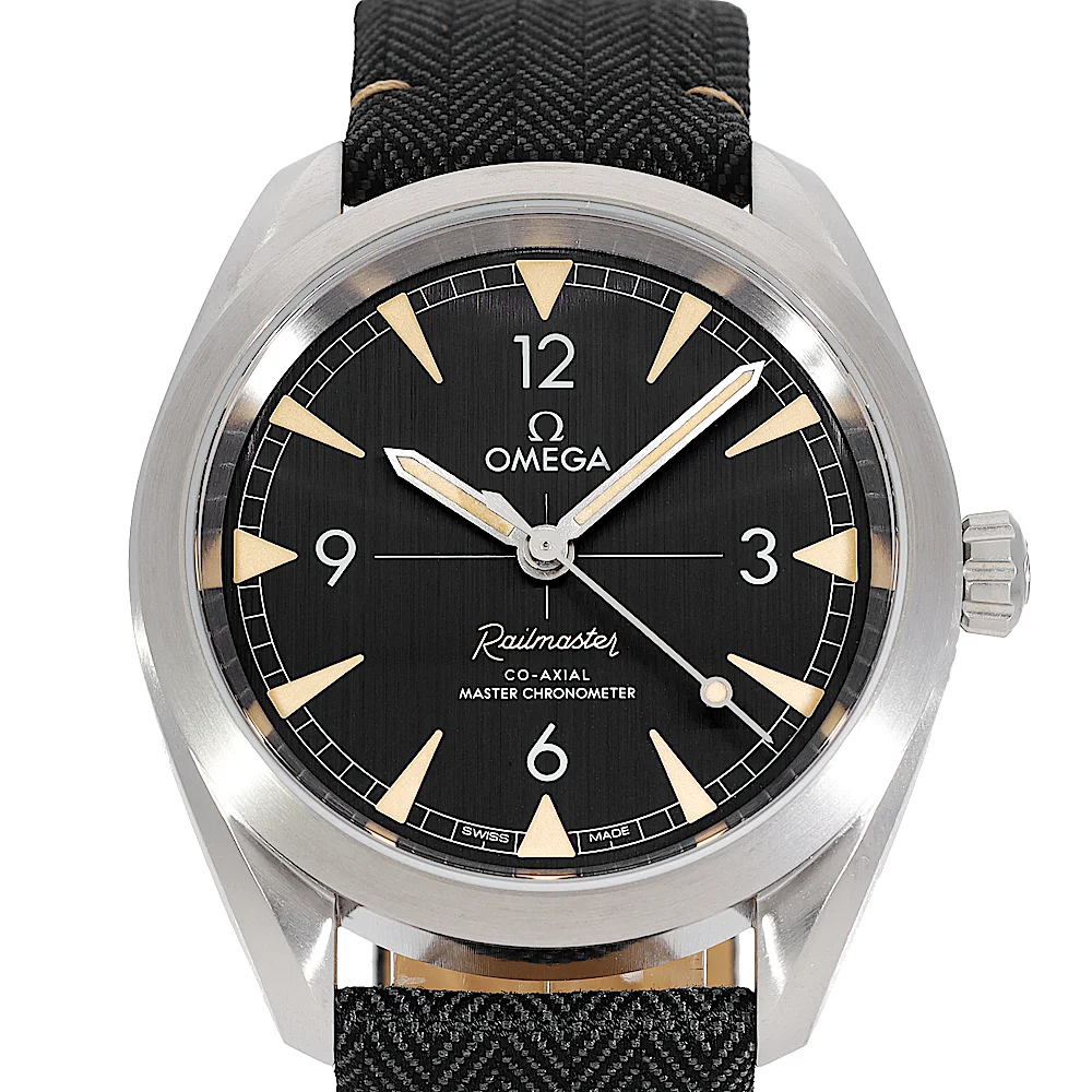 Omega Omega Seamaster Railmaster in Schwarz