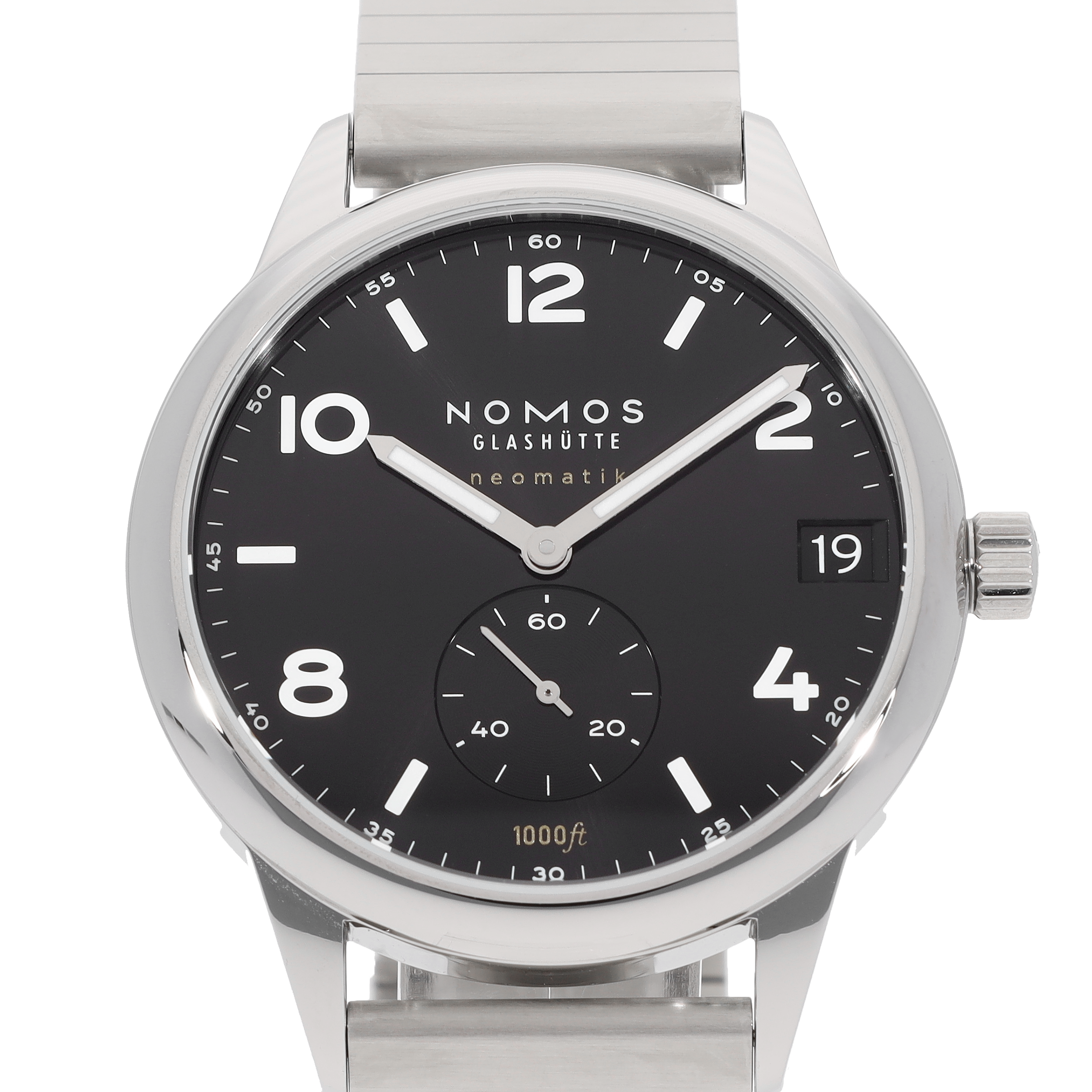 Nomos Club 781