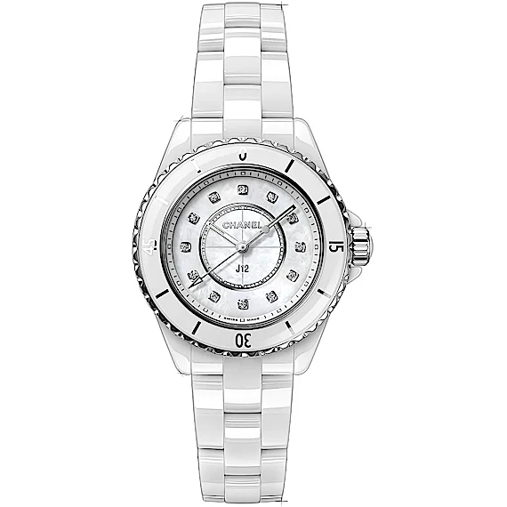 Chanel J12 H5704 Chanel J12 H5704