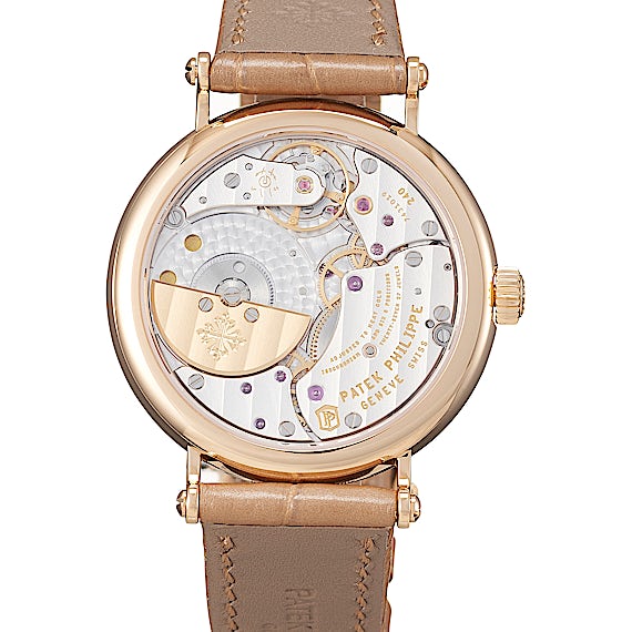 Patek Philippe Calatrava 7200R-001 Patek Philippe Calatrava 7200R-001