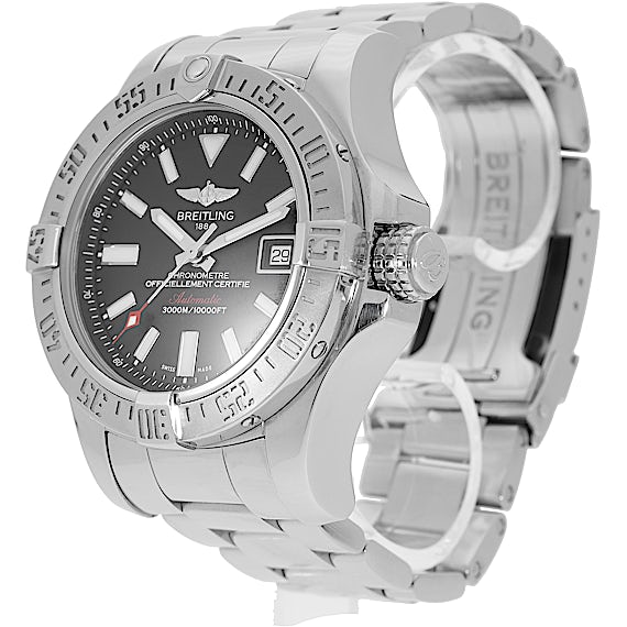 Breitling Avenger II A17331101B1A1