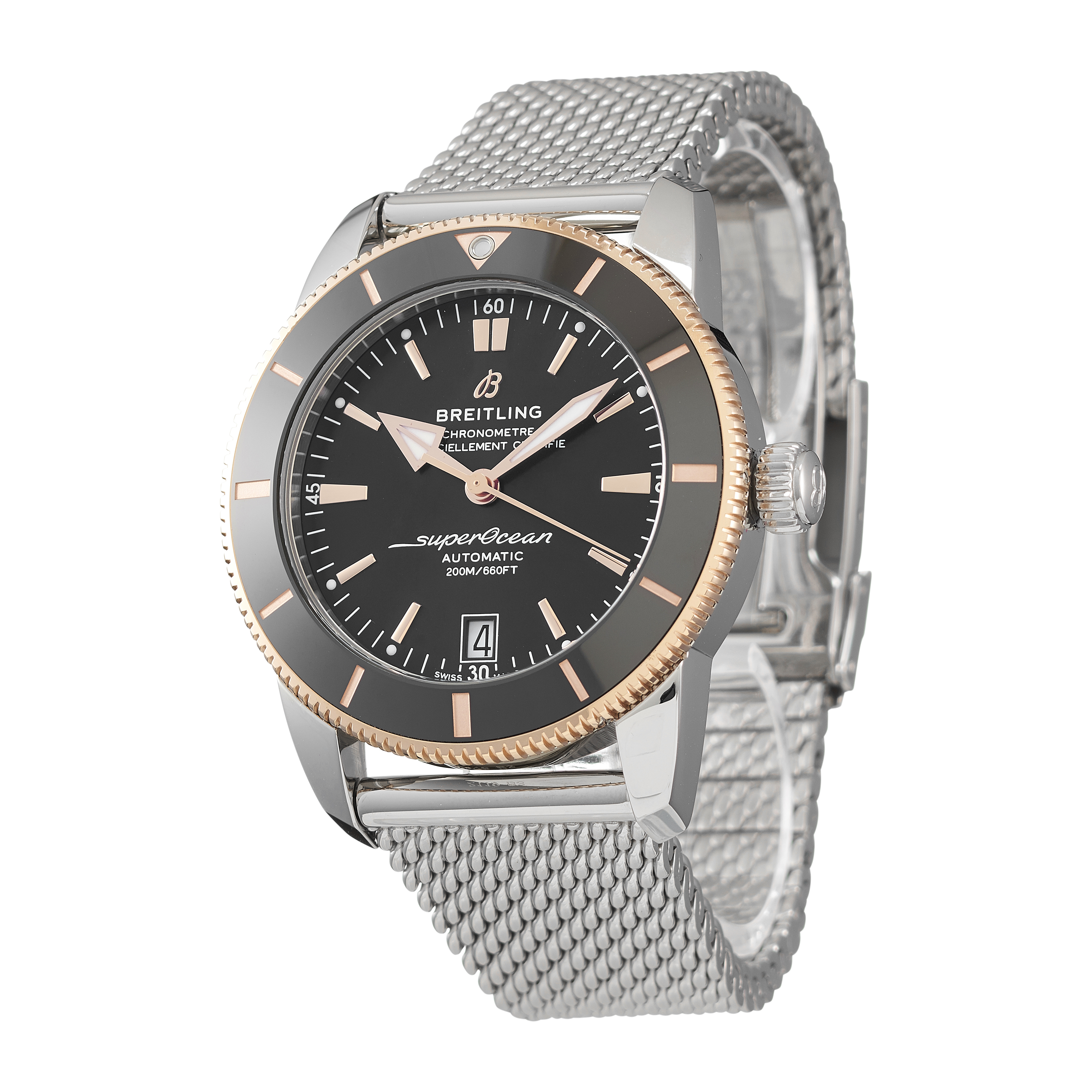 Breitling Superocean UB2010121B1A1