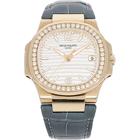 Patek Philippe Nautilus 7010R-011 Patek Philippe Nautilus 7010R-011