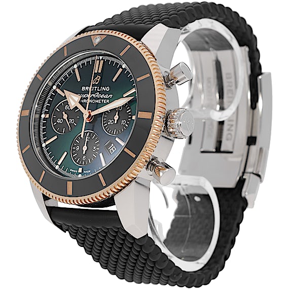 Breitling Superocean UB01622A1L1S1 Breitling Superocean UB01622A1L1S1