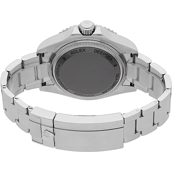 Rolex Sea-Dweller 136660 Rolex Sea-Dweller 136660
